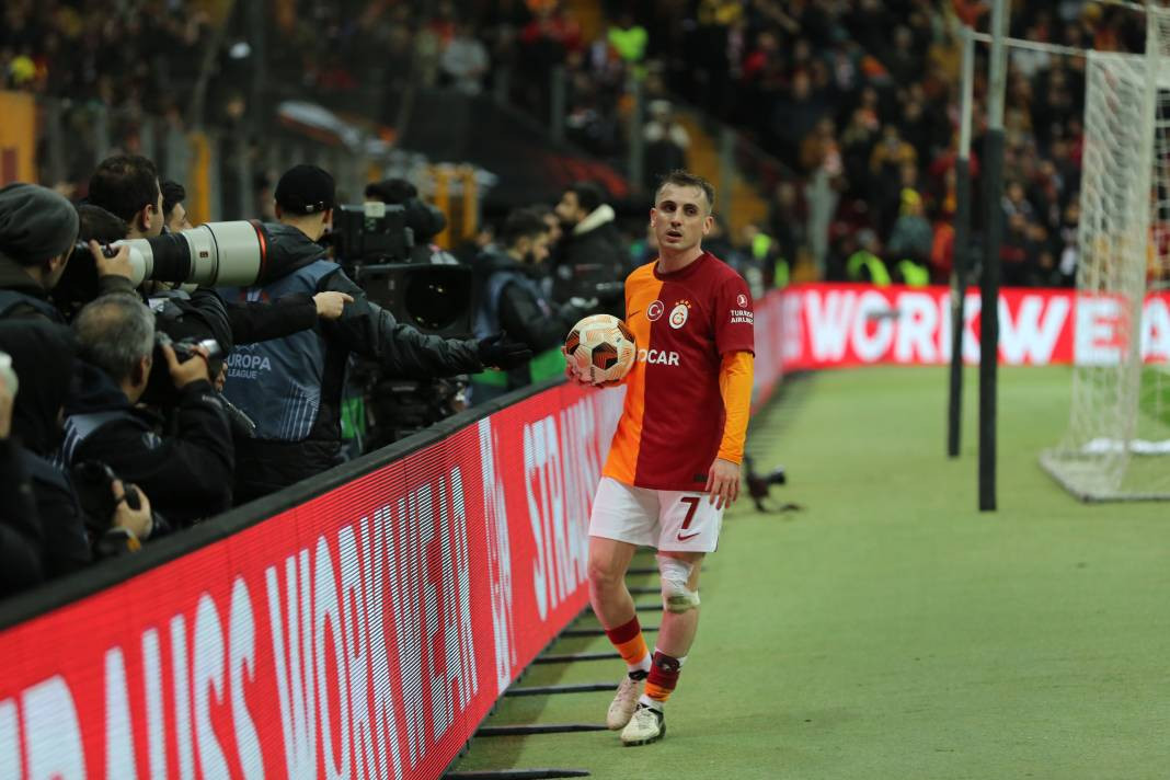 Muslera devleşti Icardi fişi çekti. Galatasaray taraftarı öldü öldü dirildi - Resim: 47