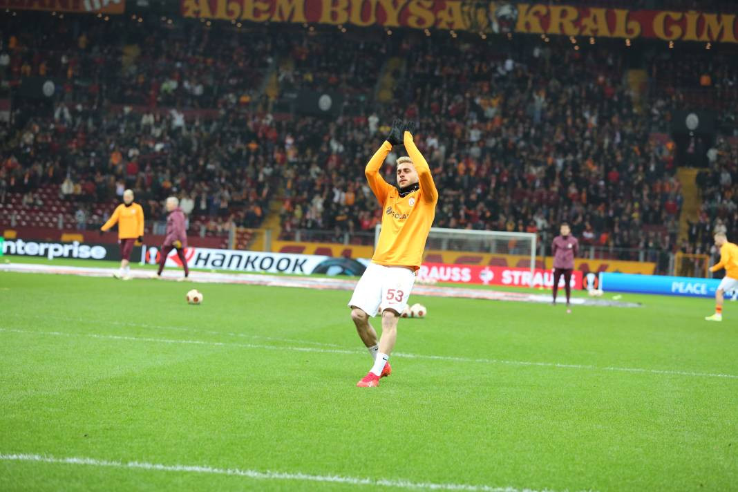 Muslera devleşti Icardi fişi çekti. Galatasaray taraftarı öldü öldü dirildi - Resim: 34