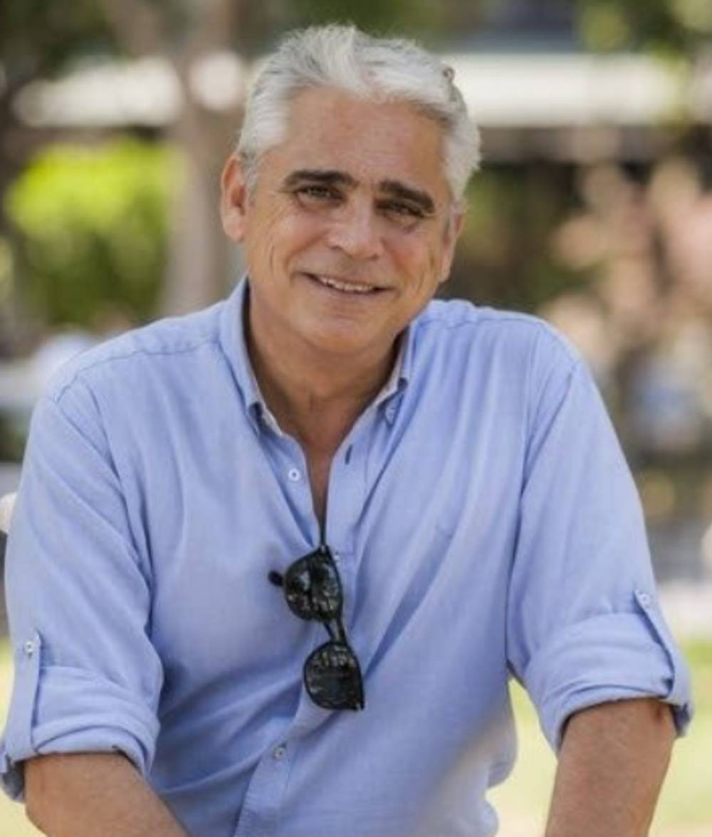 Yeşilçam'ın yakışıklısı şimdi 60 yaşında tamircilik yapıyor - Resim: 6