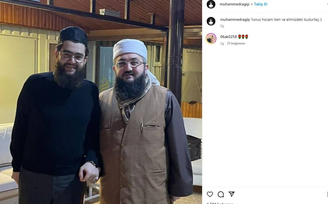 Türkiye'de sarıkla gezen Menzil şeyhinin oğlu İngiltere’de kılık kıyafet devrimi yaptı. Kayak merkezinde ise ortama uydu - Resim: 9