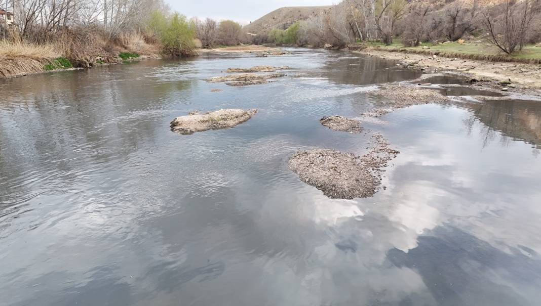 Kızılırmak alarm veriyor - Resim: 8