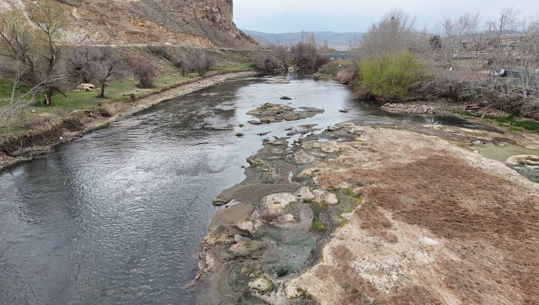 Kızılırmak alarm veriyor - Resim: 1