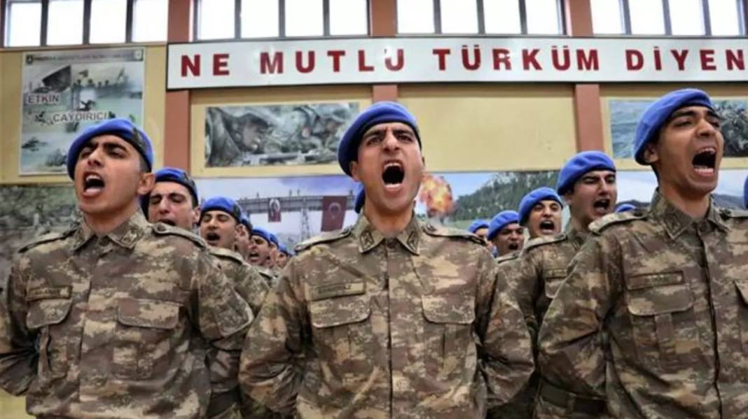 Askerlerin taktığı berelerin rengi ne anlam taşır? Mavi, Bordo, Siyah berelerin müthiş anlamı - Resim: 2