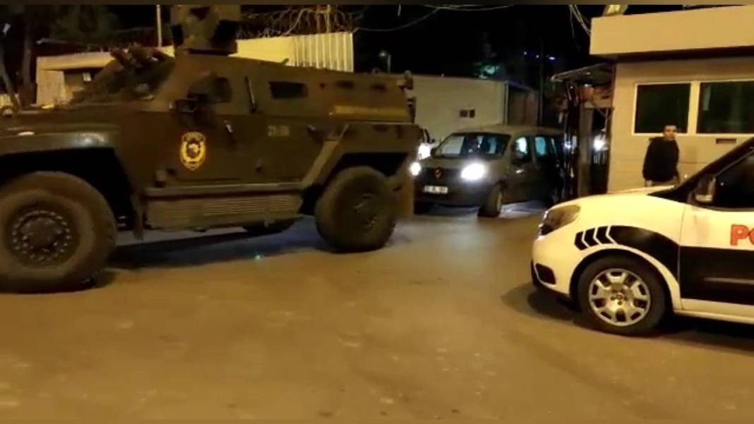 Gasp çetesine ‘Piyon’ operasyonu! Mutfak dolabında yakalandı - Resim: 1