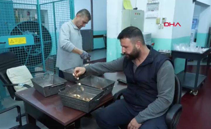 Darphane altın basmaya yetişemiyor. Talep patladı - Resim: 13