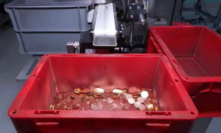 Darphane altın basmaya yetişemiyor. Talep patladı - Resim: 9