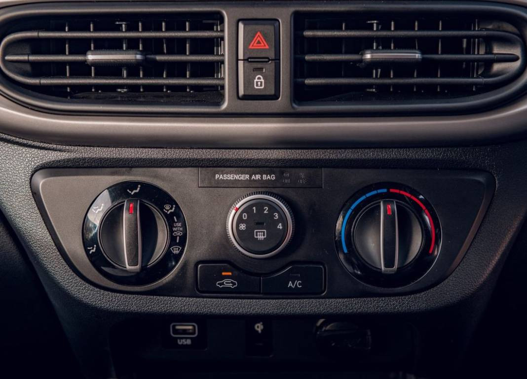 Arabalardaki bu tuş bakın ne işe yarıyormuş. Herkes merak ediyor - Resim: 8