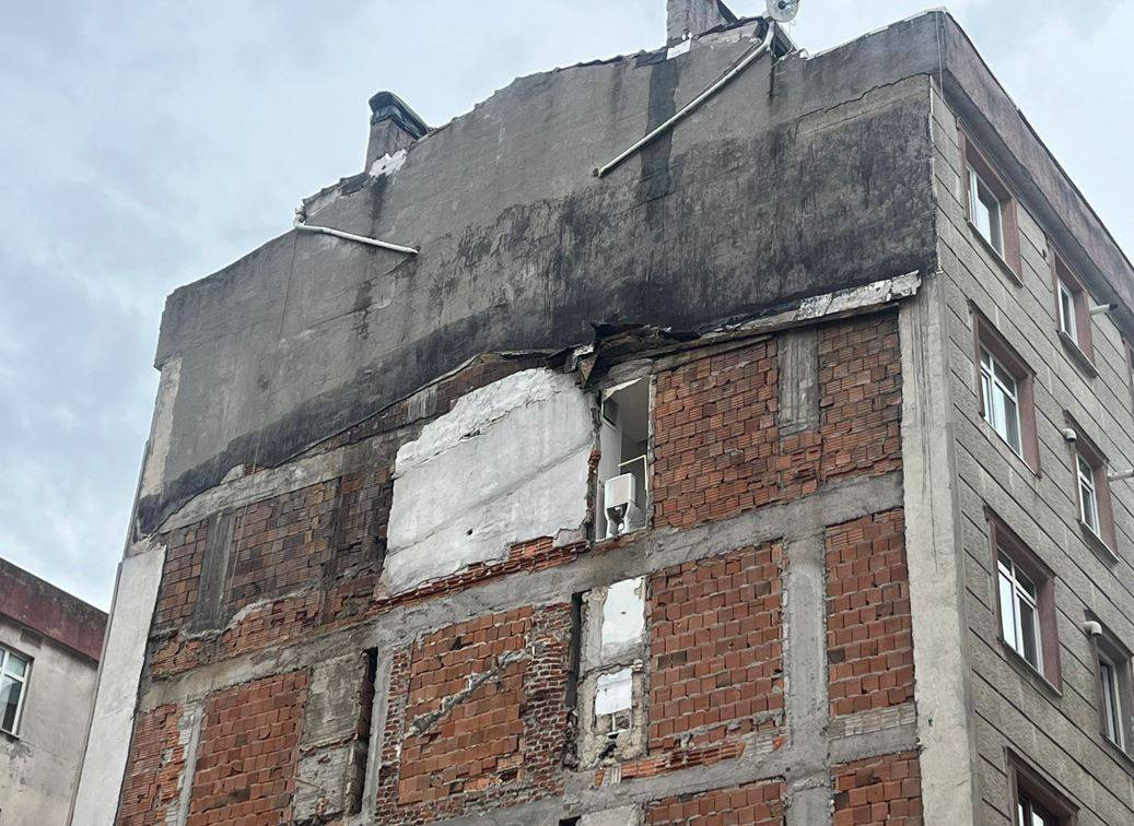 Neyse ki tuvalette kimse yoktu. Kentsel dönüşümde şok görüntü - Resim: 2