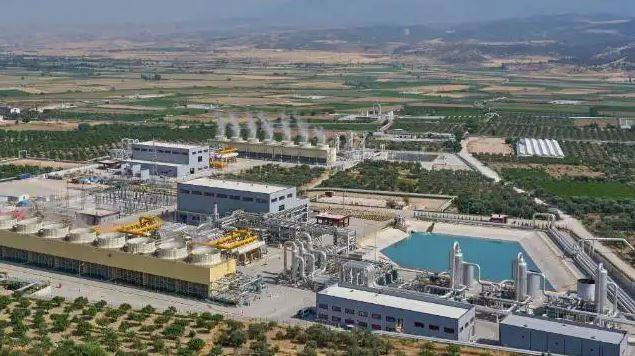 Ünlü holding tüm hisselerini 200 milyon dolara sattı - Resim: 2