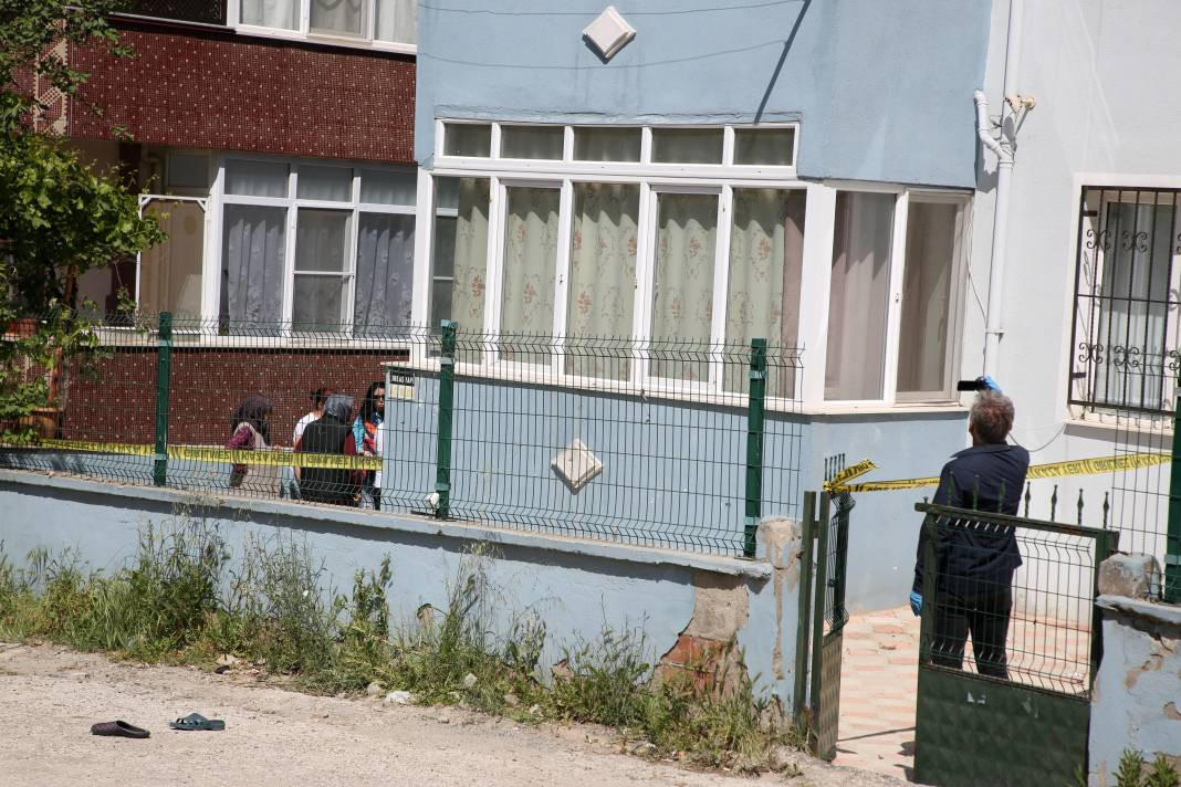 Keşan korkunç ölüm! 4'üncü katın balkonundan düştü - Resim: 1