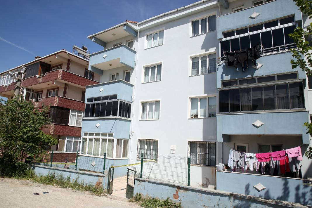 Keşan korkunç ölüm! 4'üncü katın balkonundan düştü - Resim: 9