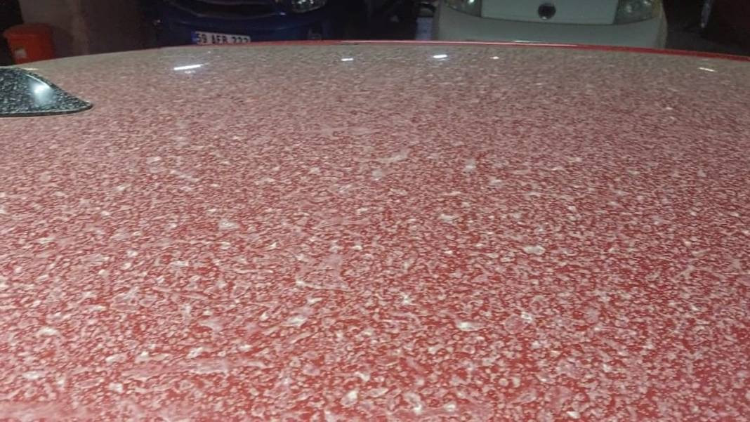 Tekirdağ’ı etkisi altına aldı. Araçların üzerini kapladı - Resim: 2