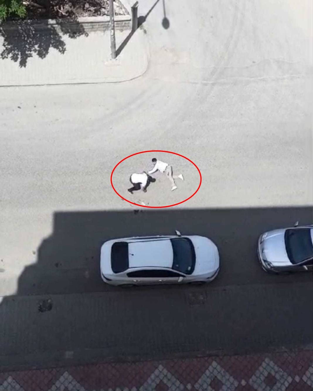 İki grup arasında alacak-verecek kavgası: 5 yaralı - Resim: 8