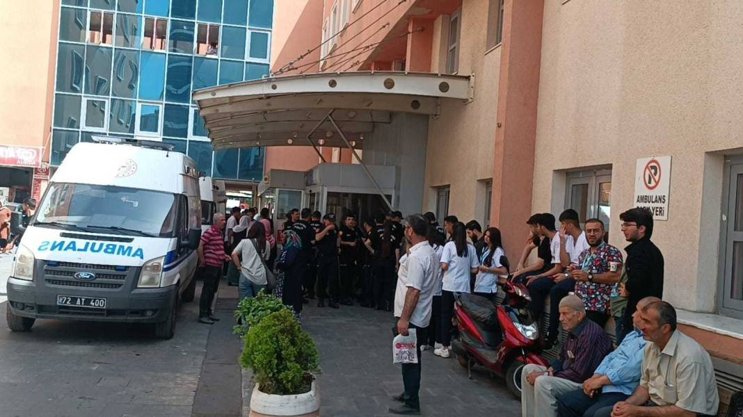 İki grup arasında alacak-verecek kavgası: 5 yaralı - Resim: 6