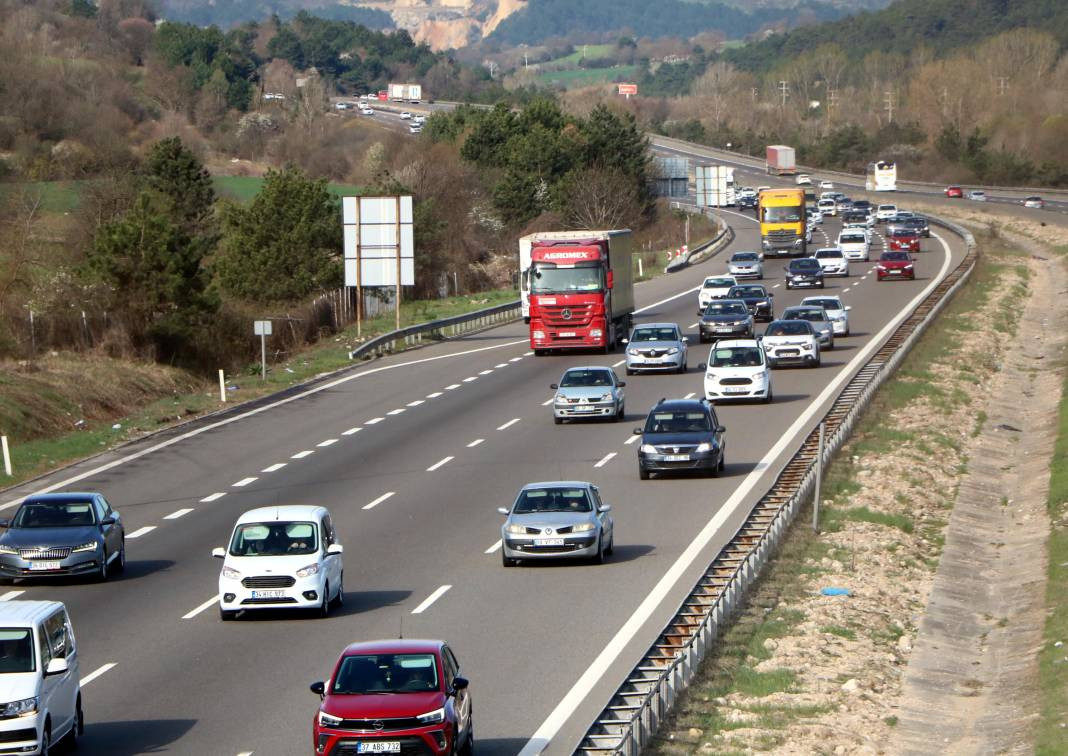 Bayram tatili için yola çıkanlar dikkat! Bolu geçişinde son durum ne? - Resim: 3