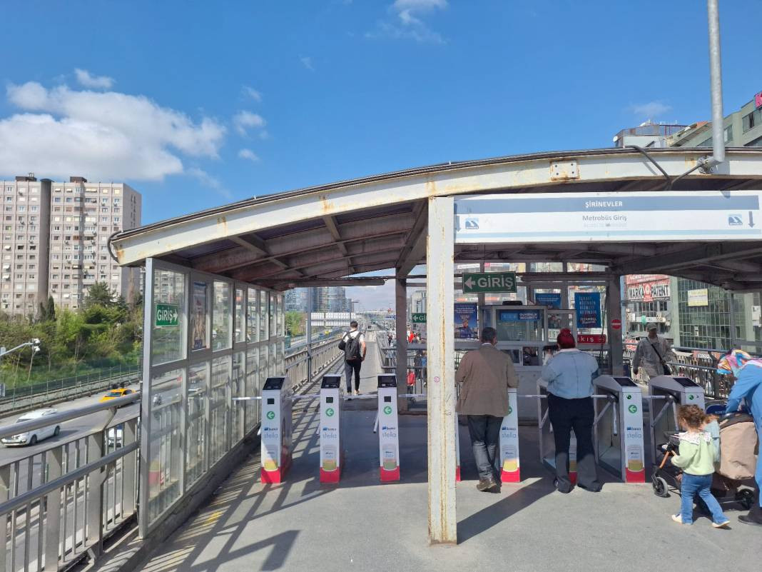 O eski halinden eser yok şimdi. Efsane durak yalnızlar rıhtımını oynuyor - Resim: 7