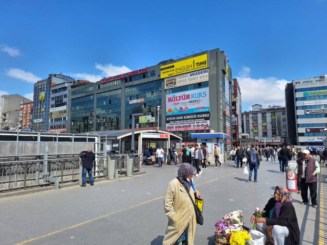 O eski halinden eser yok şimdi. Efsane durak yalnızlar rıhtımını oynuyor - Resim: 6