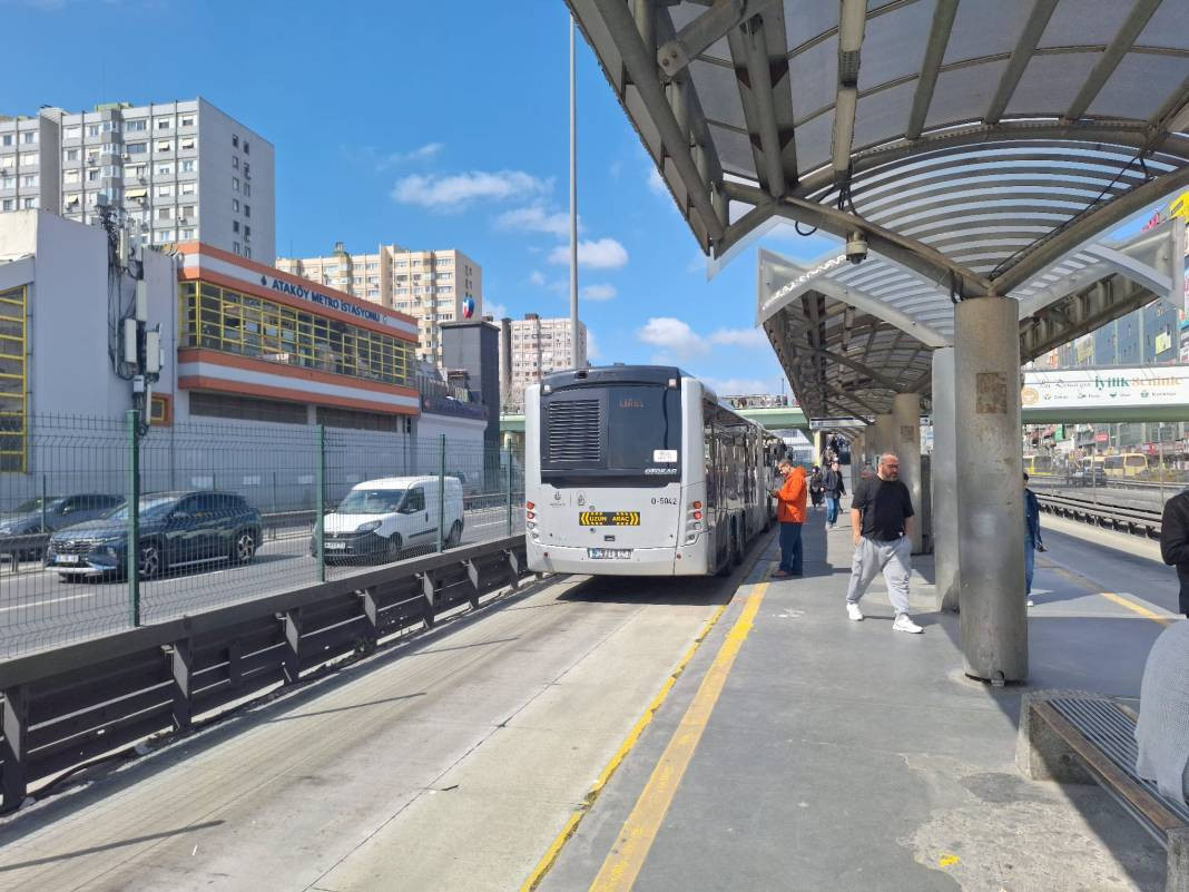 O eski halinden eser yok şimdi. Efsane durak yalnızlar rıhtımını oynuyor - Resim: 11