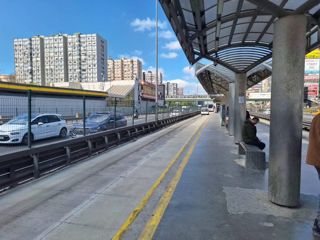 O eski halinden eser yok şimdi. Efsane durak yalnızlar rıhtımını oynuyor - Resim: 10