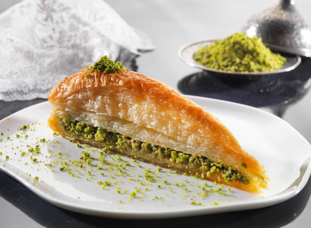 Sahte baklava nasıl anlaşılır? Bayram öncesi tatlı alırken dikkat! Tatiliniz zehir olmasın - Resim: 12