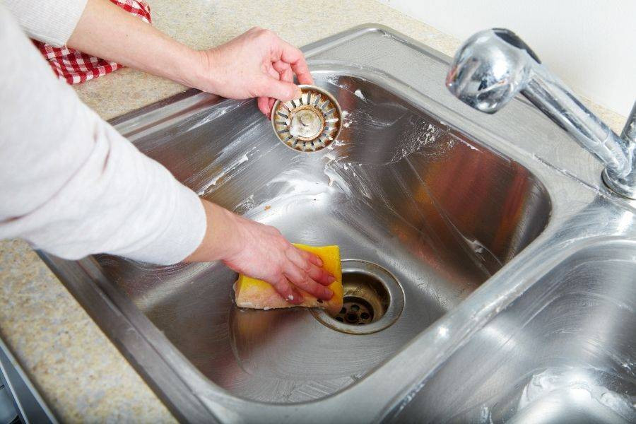 Sadece 2 malzemeyle tıkalı lavaboları açın - Resim: 1