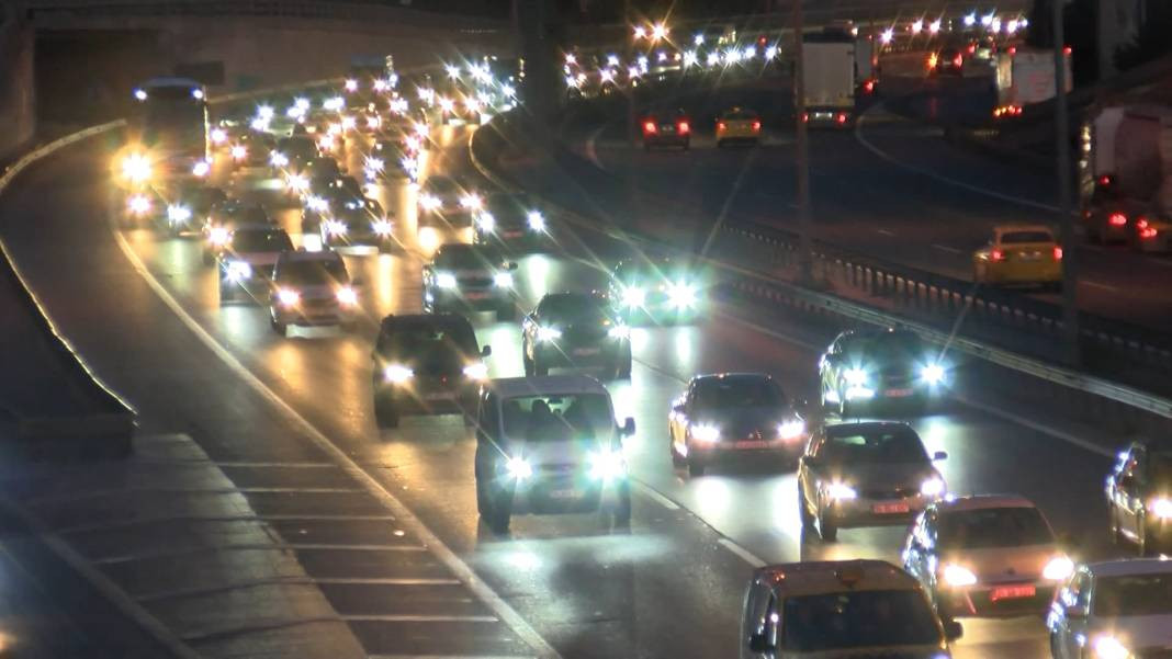 İstanbullu firarda. Yakıta zam geldiğinden haberleri yok - Resim: 8