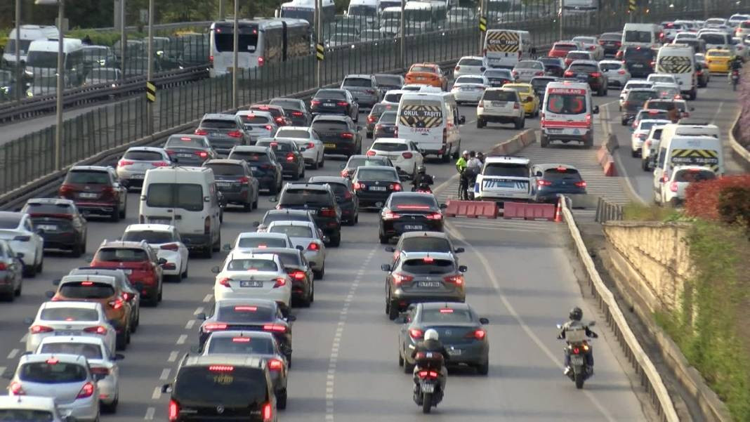 İstanbullu firarda. Yakıta zam geldiğinden haberleri yok - Resim: 10