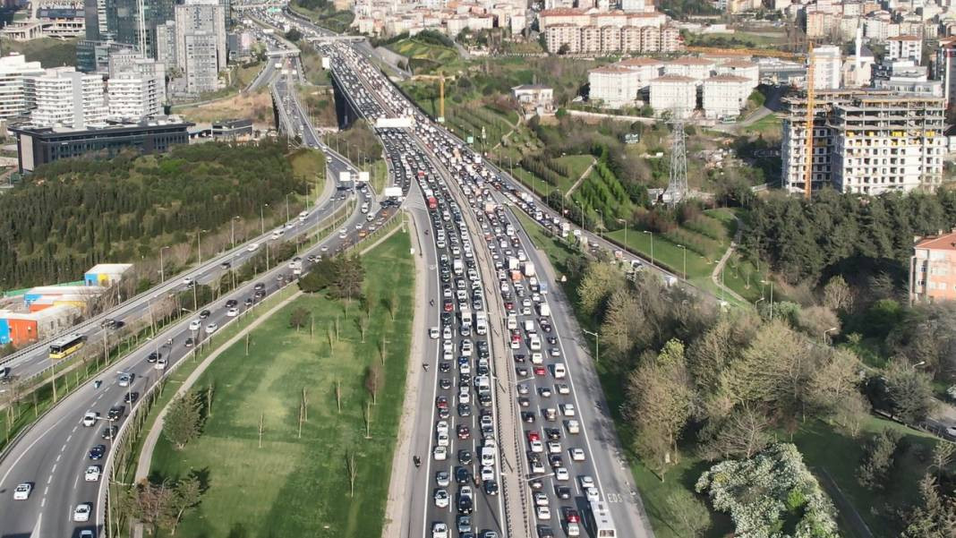İstanbullu firarda. Yakıta zam geldiğinden haberleri yok - Resim: 12