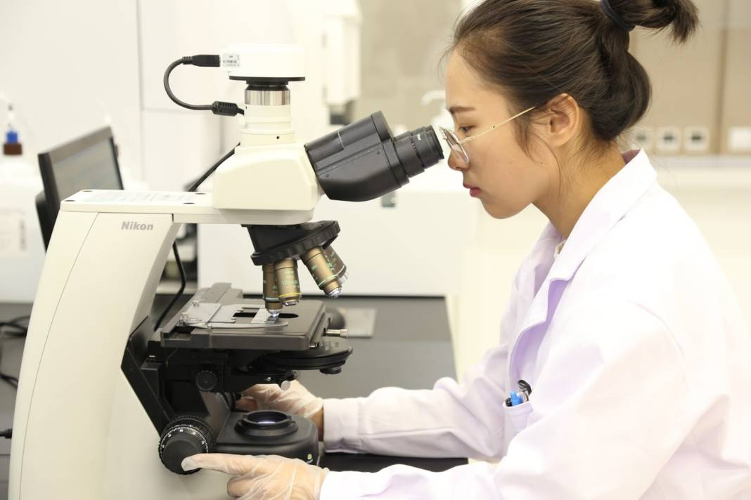 Çinli bilim insanları 3 günde öldüren bir virüs üretti - Resim: 1