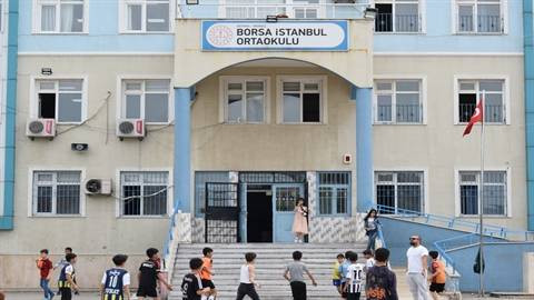 Öğrencisinin hayatını Heimlich manevrasıyla kurtardı - Resim: 9