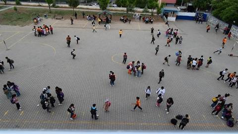 Öğrencisinin hayatını Heimlich manevrasıyla kurtardı - Resim: 10