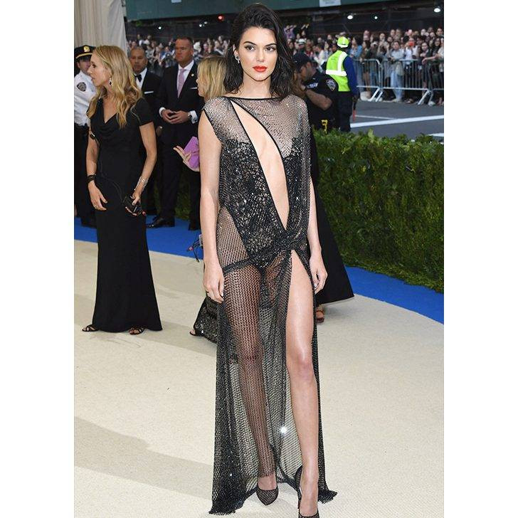 Kırmızı halının güzellikleri. Doktorunuzla görüşmeden girmeyin - Resim: 2