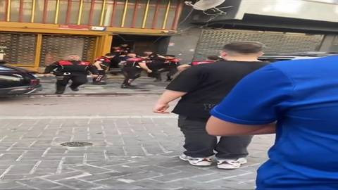 Hesap ödemek istemeyen müşteri dükkana kurşun yağdırdı - Resim: 6