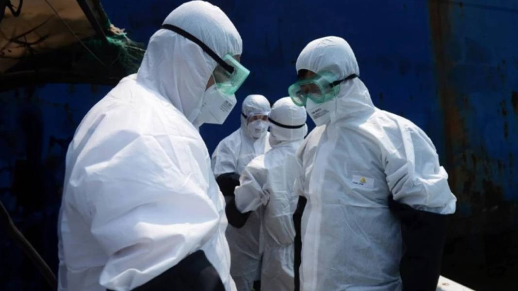 Çinli bilim insanları 3 günde öldüren bir virüs üretti - Resim: 16