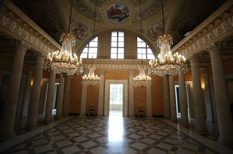 Mussolini'nin sığınağı halka açıldı - Resim: 8