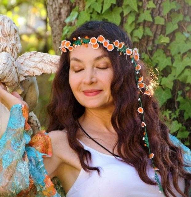 Tokatçı’nın Emine’sinin son hali ortaya çıktı. 66 yaşında genç kızlara taş çıkartıyor - Resim: 15