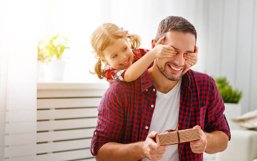 Babalar gününde hediye almak isteyip 'Ne alacağım' diye düşünmeye son. Beğenilme garantili o hediyeler - Resim: 3
