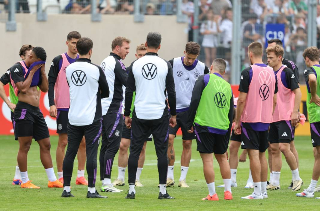 Almanya idmanından olay fotoğraf - Resim: 3