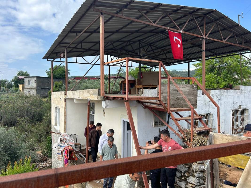 Burası Florida değil Adana. Saniye saniye görüntülendi - Resim: 9