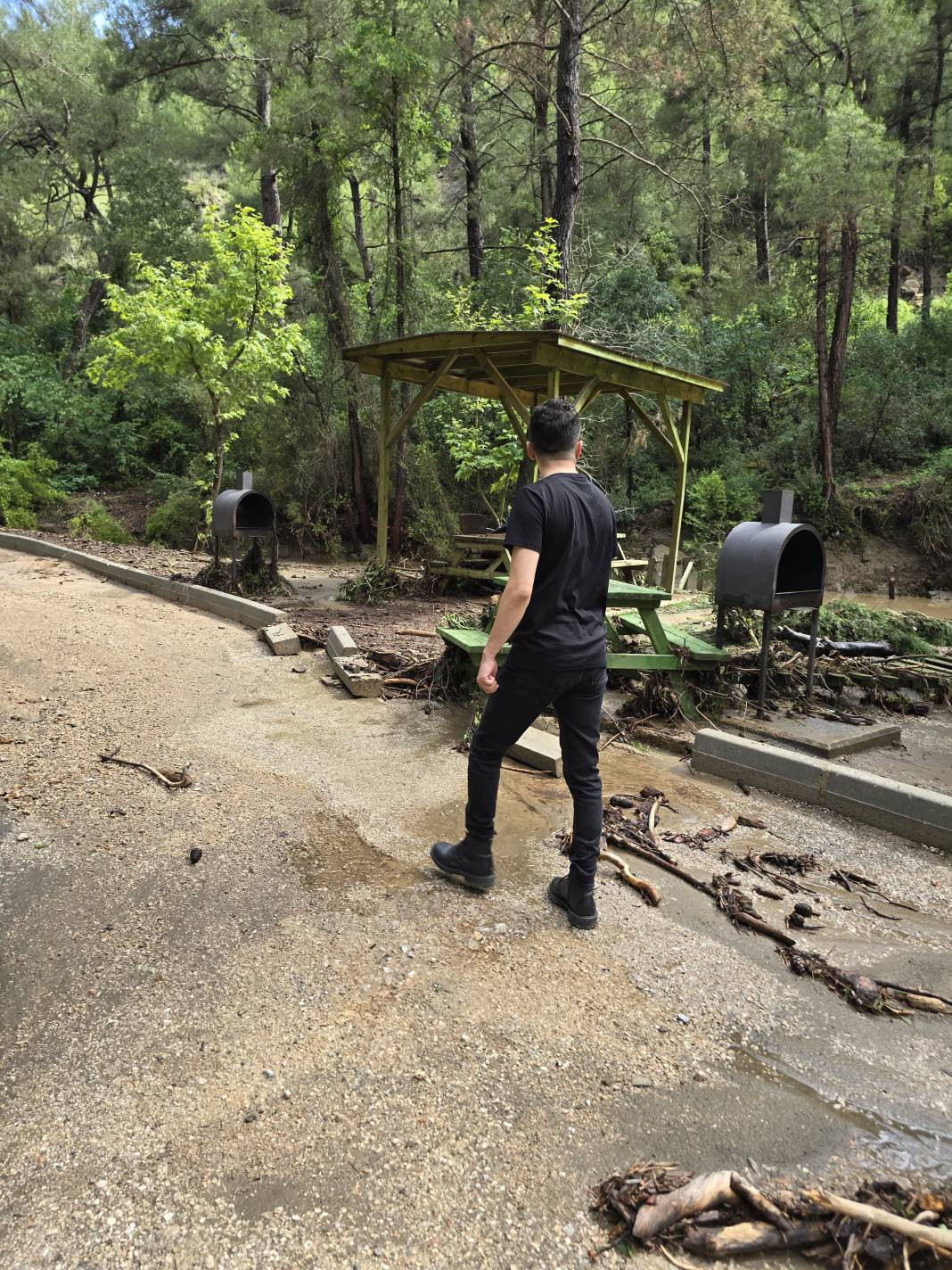 Burası Florida değil Adana. Saniye saniye görüntülendi - Resim: 4