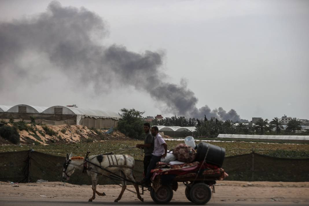 İsrail'in zorla yerinden ettiği Gazzeliler yine göç yolunda - Resim: 27