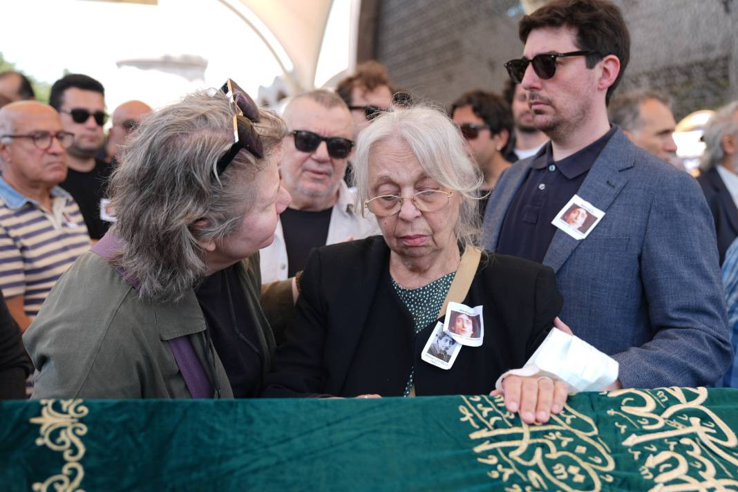 Ahmet Uğurlu son yolculuğuna uğurlandı - Resim: 5