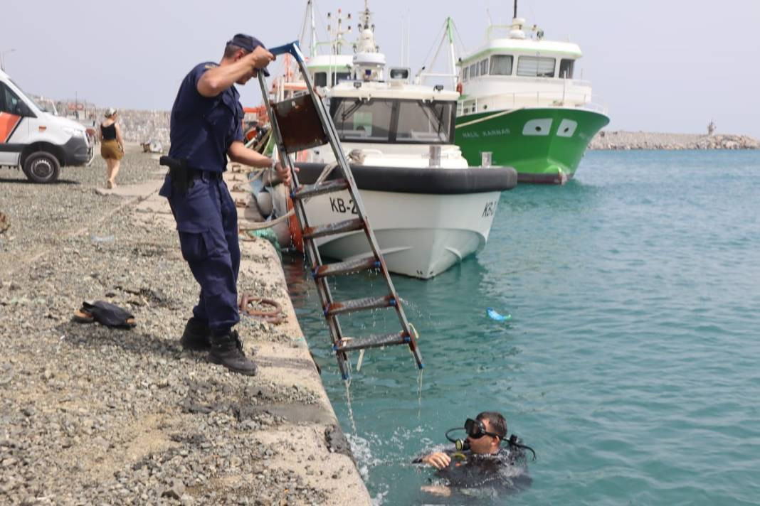 Akdeniz'den balık yerine her şey çıktı. İyi insanlar kötü insanların pisliklerini temizledi - Resim: 2