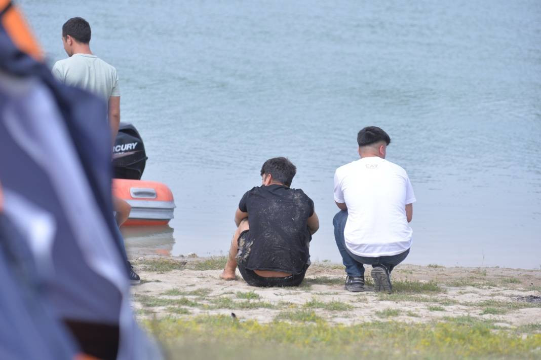 Nehre giren genç kayboldu - Resim: 3