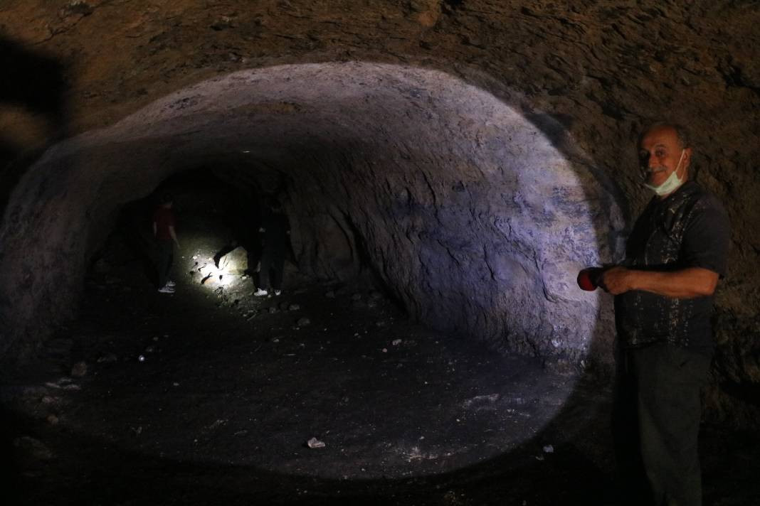 Mağazadan yükselen sesler nefesleri kesiyor. Mağaraya gireceklere hayati uyarı - Resim: 6