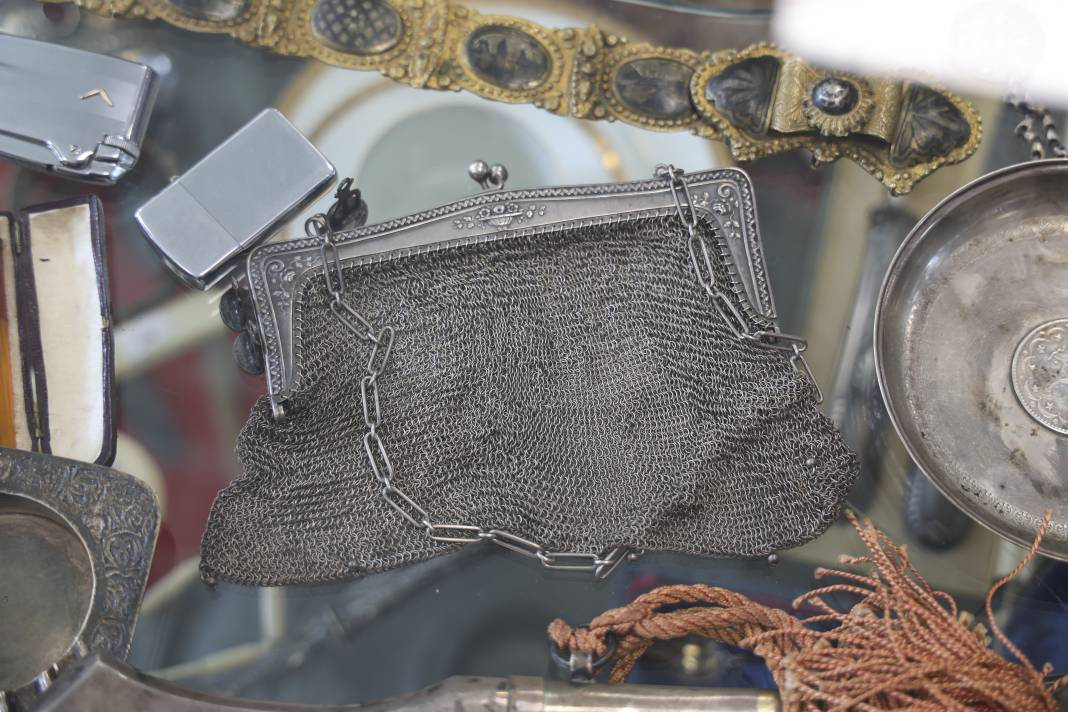 10 yıllık tutkusunu işe çevirdi! Tam bin 200 adetini görücüye çıkardı - Resim: 7