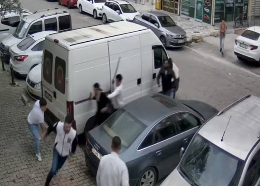 Husumetlilerin barışma buluşmasında kan aktı - Resim: 2