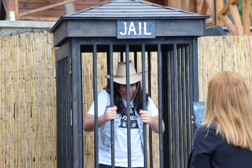 Teksas'ı Trabzon'a taşıdı. Şapkasını takan çocukluğuna dönüyor - Resim: 2