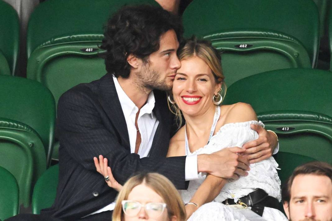 Ünlü çift geceliği 100 bin TL’lik villada kaldı. İçinde yok yok... - Resim: 3