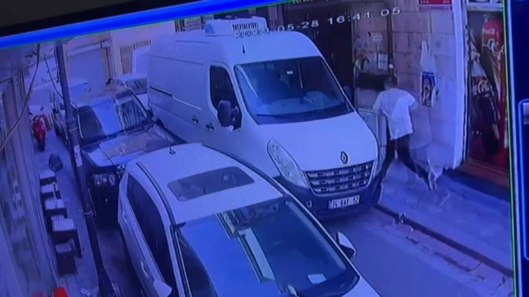 Hesap ödemek istemeyen müşteri dükkana kurşun yağdırdı - Resim: 3